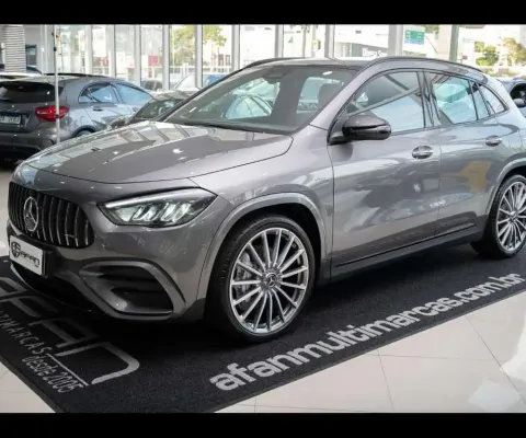 MERCEDES-BENZ GLA 35 AMG 2.0T 306CV 4MATIC C/TETO AUT./2025 - 0KM!