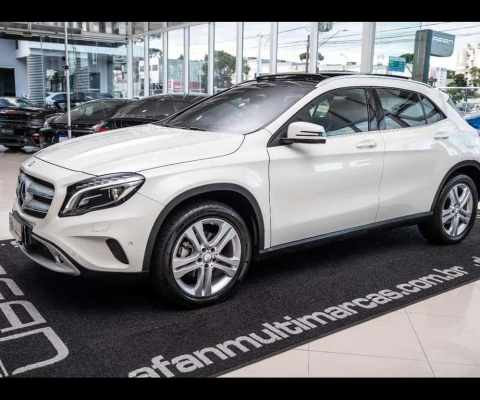 MERCEDES-BENZ GLA 200 ENDURO 1.6T 156CV C/TETO AUT./2016