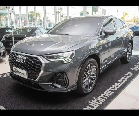 AUDI Q3 SPORTBACK PERFORMANCE BLACK 2.0TFSI 231CV QUATTRO C/TETO AUT./2024