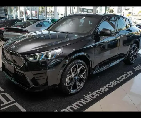 BMW IX 2 XDRIVE 30 M SPORT 306CV (ELÉTRICO) AUT./2025