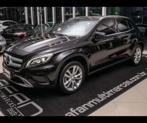 MERCEDES-BENZ GLA 200 STYLE 1.6T 156CV AUT./2015