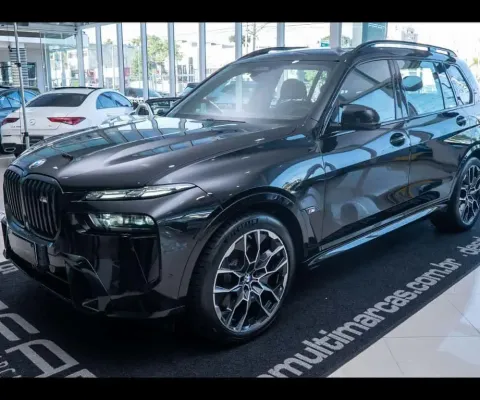 BMW X7 M60i M SPORT 4.4BI-TB 530CV 4WD C/TETO AUT./2025 (HYBRID)