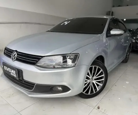 Volkswagen Jetta 2014 2.0 comfortline flex 4p tiptronic