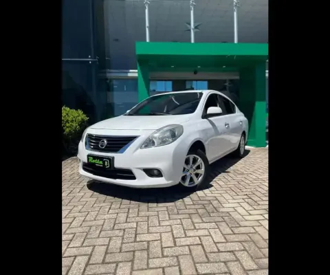 Nissan nissan versa 16sl flex 2013
