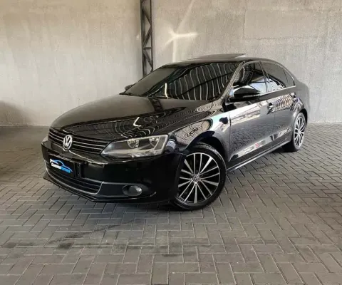VOLKSWAGEN JETTA 2.0T 2013