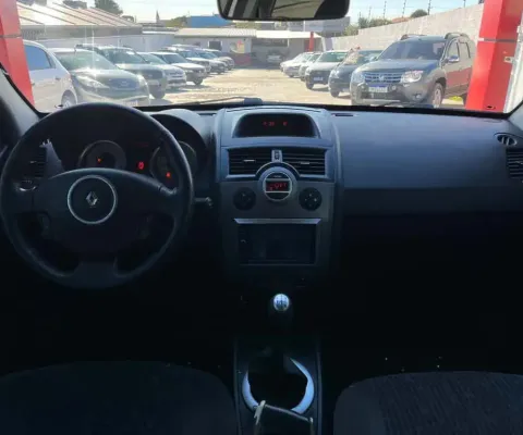 RENAULT MEGANEGT DYN 16 2011