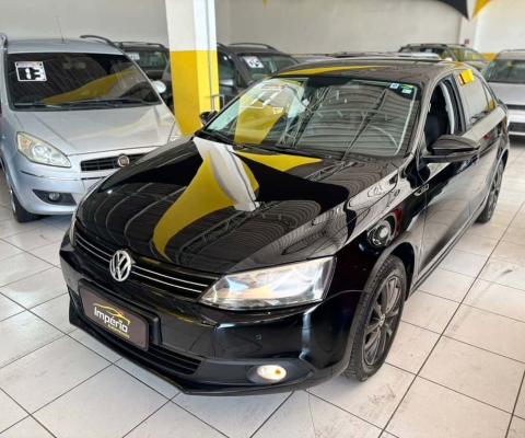 Volkswagen Jetta Flex Automático