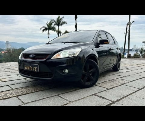 Ford Focus 2.0L HA - Preta - 2009/2009