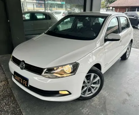 Volkswagen Gol HL SC - Branca - 2015/2016