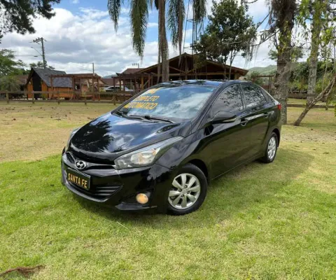Hyundai HB20S 1.6 AUT - Preta - 2013/2014