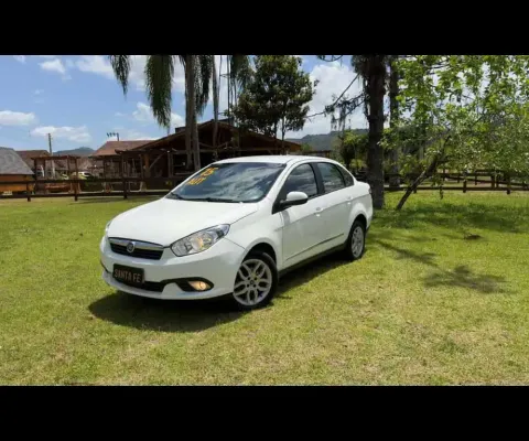 Fiat Grand Siena 1.6 Dual Essence - Branca - 2014/2015