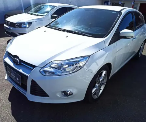 FORD FOCUS 2.0 SE 16V FLEX 4P POWERSHIFT 2015
