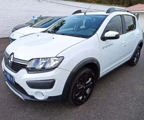 RENAULT SANDERO STEP 16 2015