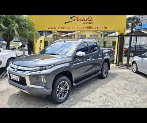 MITSUBISHI L200 TRITON 2.4 16V TURBO DIESEL SPORT HPE-S CD 4P 4X4 AUTOMÁTICO
