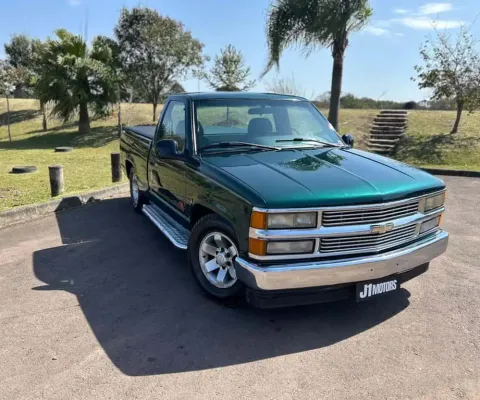 CHEVROLET SILVERADO D20 2001