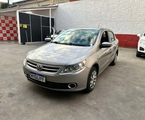 Volkswagen Voyage 2013 1.0 mi 8v flex 4p manual