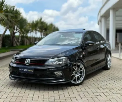 Volkswagen Jetta 2016 2.0 tsi highline 211cv gasolina 4p tiptronic
