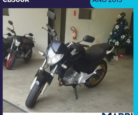 Honda cb 300 r 2015 p-ele impecével ! Busão nunca mais !!!!!!