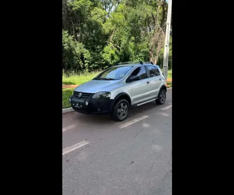 VOLKSWAGEN CROSSFOX  1.6 T. Flex 16V 5p