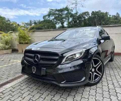 MERCEDES-BENZ GLA 250 2.0 16V TURBO GASOLINA SPORT 4P AUTOMÁTICO