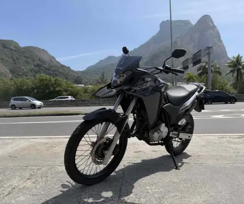 Honda Xre 300 abs 2023