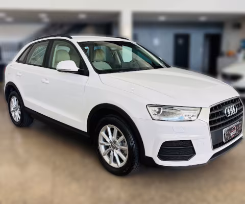 Q3 1.4 TSFI ATTRACTION - Todas revisoes Audi - Periciada - Interna Clara