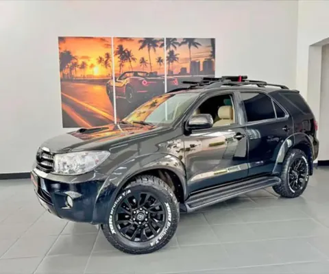 TOYOTA HILUX SW4 3.0 SRV 4X4 7 Lugares 16V Turbo Intercooler - 2009/2010