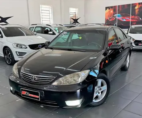 TOYOTA CAMRY 3.0 XLE V6 24V - 2005/2005