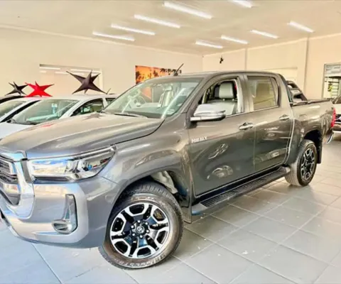 TOYOTA HILUX 2.8 D-4d Turbo CD SRX 4X4 - 2021/2021