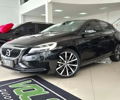 VOLVO V40 T-4 MOMENTUM 2.0 AUT 2018