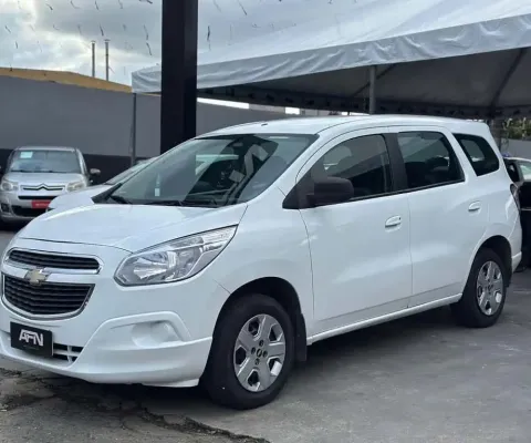 CHEVROLET SPIN 1.8L MT LT 2016
