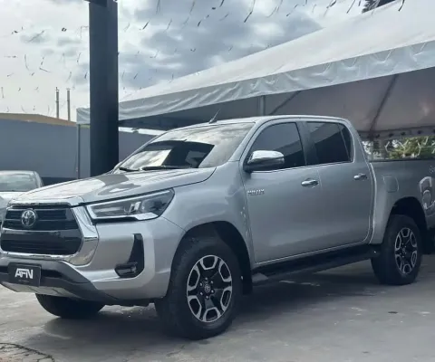 TOYOTA HILUX CD SRX 4X4 2.8 TDI 16V DIESEL AUT 2021