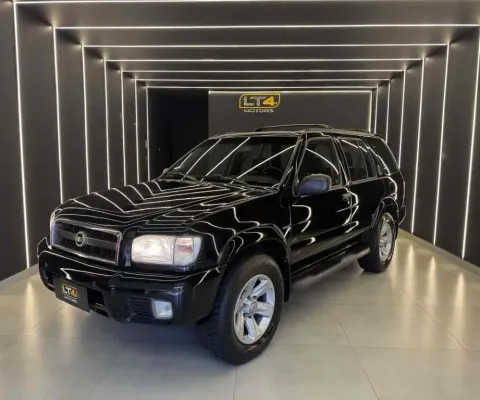 Nissan Pathfinder 2004 3.5 se luxo 4x4 v6 24v gasolina 4p automático