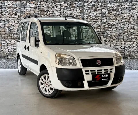 Doblò 1.4 8v atractive 2015 flex+GNV regularizado! Bom estado de conservação/portas laterais/5 lugar