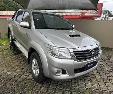 TOYOTA HILUX CD4X4 SRV 2013