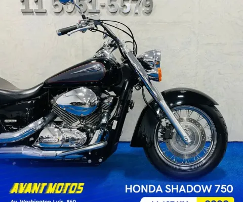 SHADOW 750