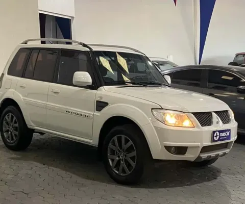 Mitsubishi Pajero tr4 2014 2.0 4x2 16v 140cv flex 4p automático