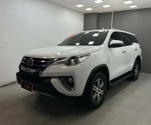 Toyota Hilux sw4 2020 2.7 sr 4x2 16v flex 4p automático