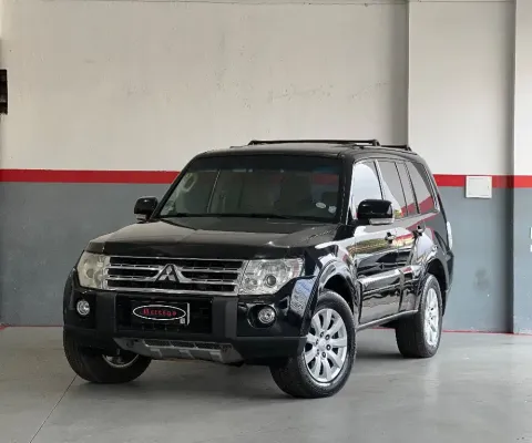 Mitsubishi Pajero Full 3.2 2009 HPE Diesel 4x4 AUT - 7 Lugares 