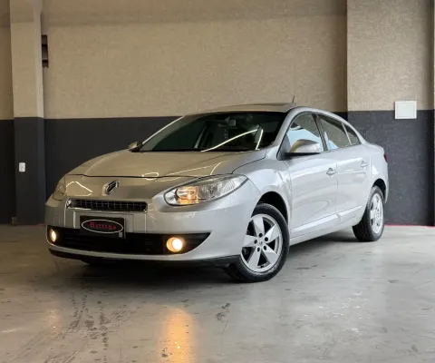 Fluence Dynamique 2014 2.0 CVT + teto solar