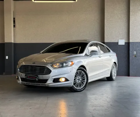 Ford Fusion Titanium AWD 2.0T 2014