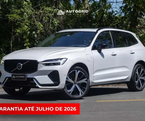 Volvo XC60 ULTRA DARK AWD HIBRIDO 4P - Branca - 2023/2023