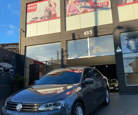 Jetta muito novo!!!
