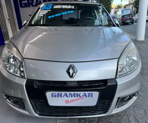 RENAULT SANDERO PRIVILEGE 1.6 FLEX 2013