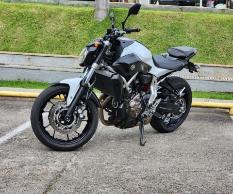 Yamaha Mt-07 2016