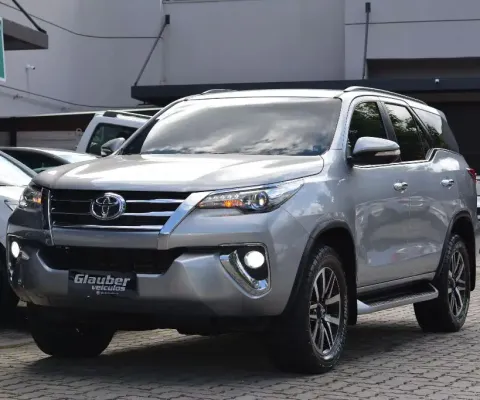 HILUX SW4 SRX 3.0