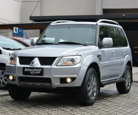 Pajero tr4  2.0 4x2