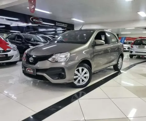 TOYOTA ETIOS 1.5 X PLUS 16V 4P