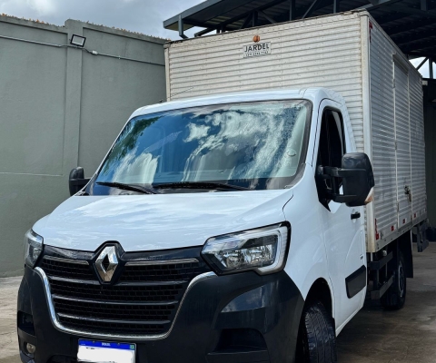 Caminhão Renault Master 24/25 com baú e único dono