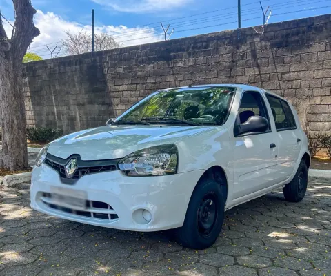 Clio 1.0 Completo de Baixo Km